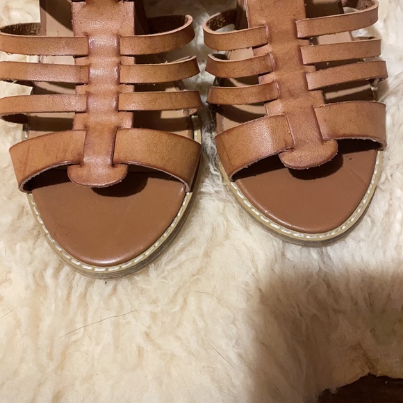 Ecote leather gladiator sandals - Picture 6 of 12